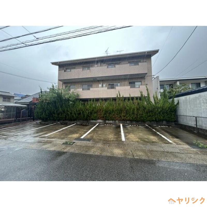 ジーライズ西味鋺B棟