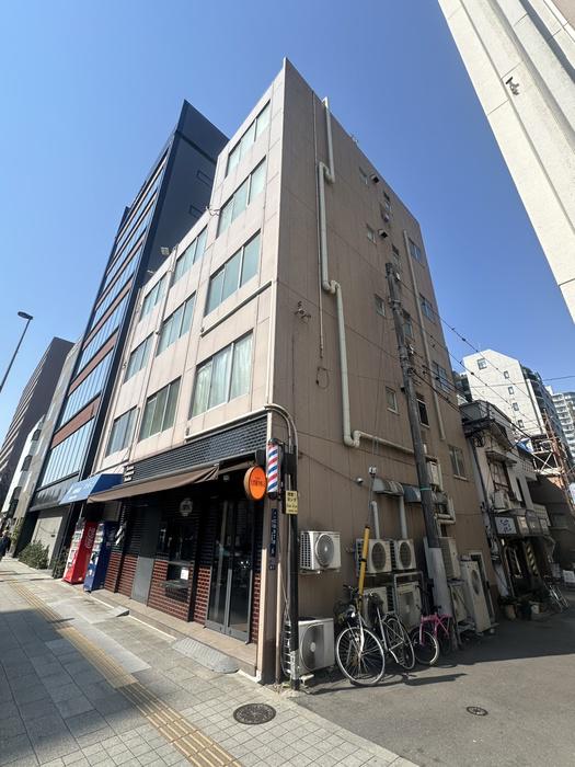 三田鈴木ビル