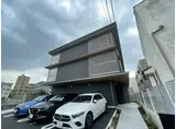 CREST PALACE