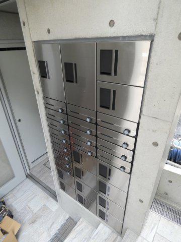 EST LARGO SHIBUYA エストラルゴ渋谷