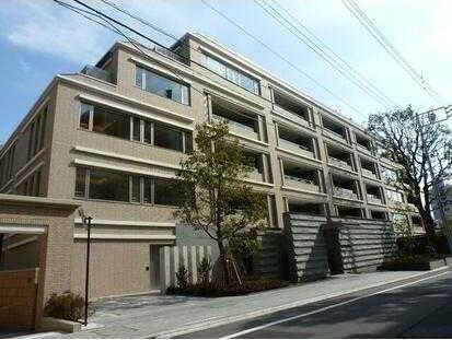 ROPPONGI PLACID