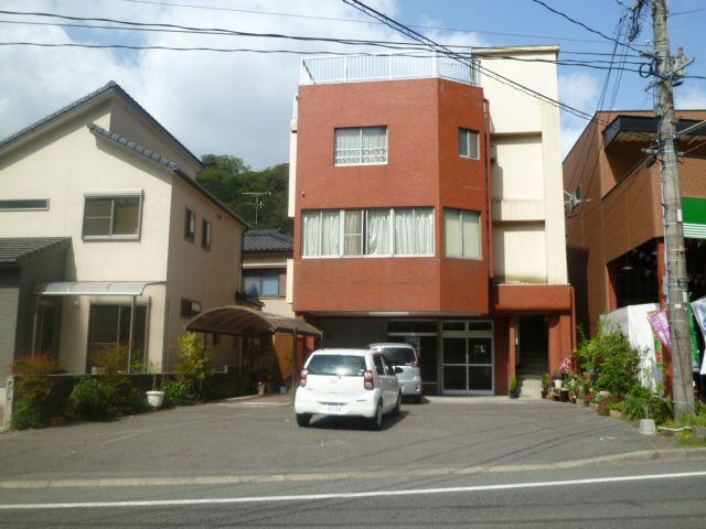 めんめん亭ビル