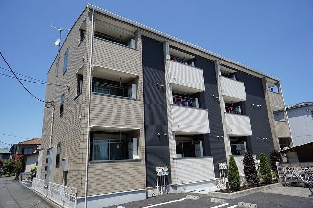 コモド ヨシーズ