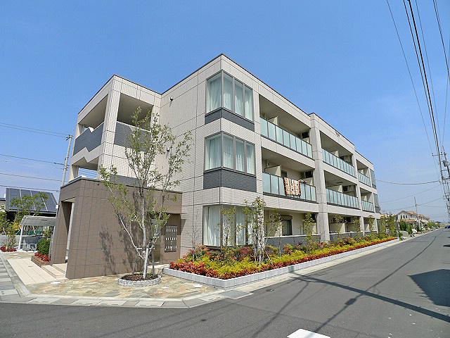 シャルム