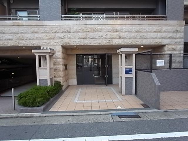 ウォームスヴィル元町通