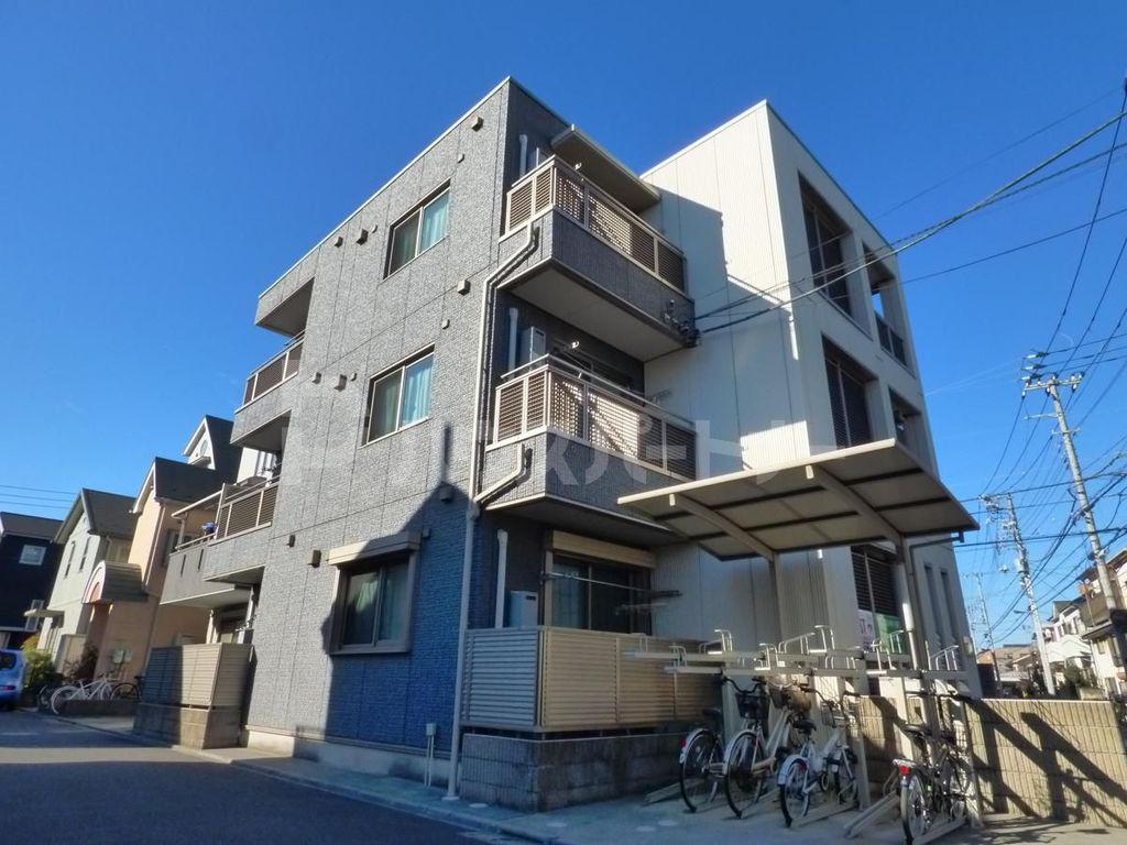 シャーメゾン六町
