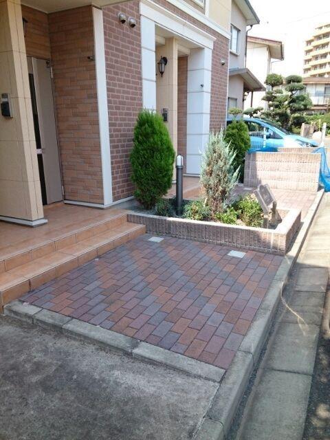 アライブ A