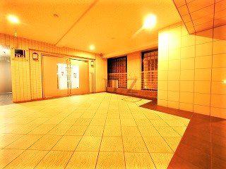 ラ・シード東神奈川駅前
