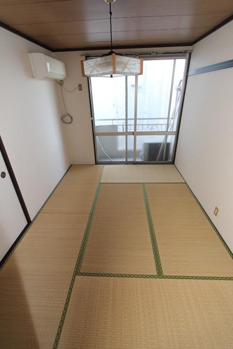 プラ・ディオ東香里