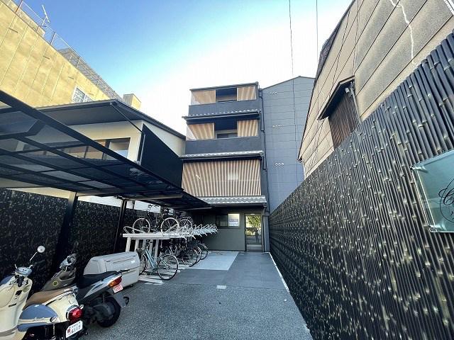 クレア ラ・クーオ