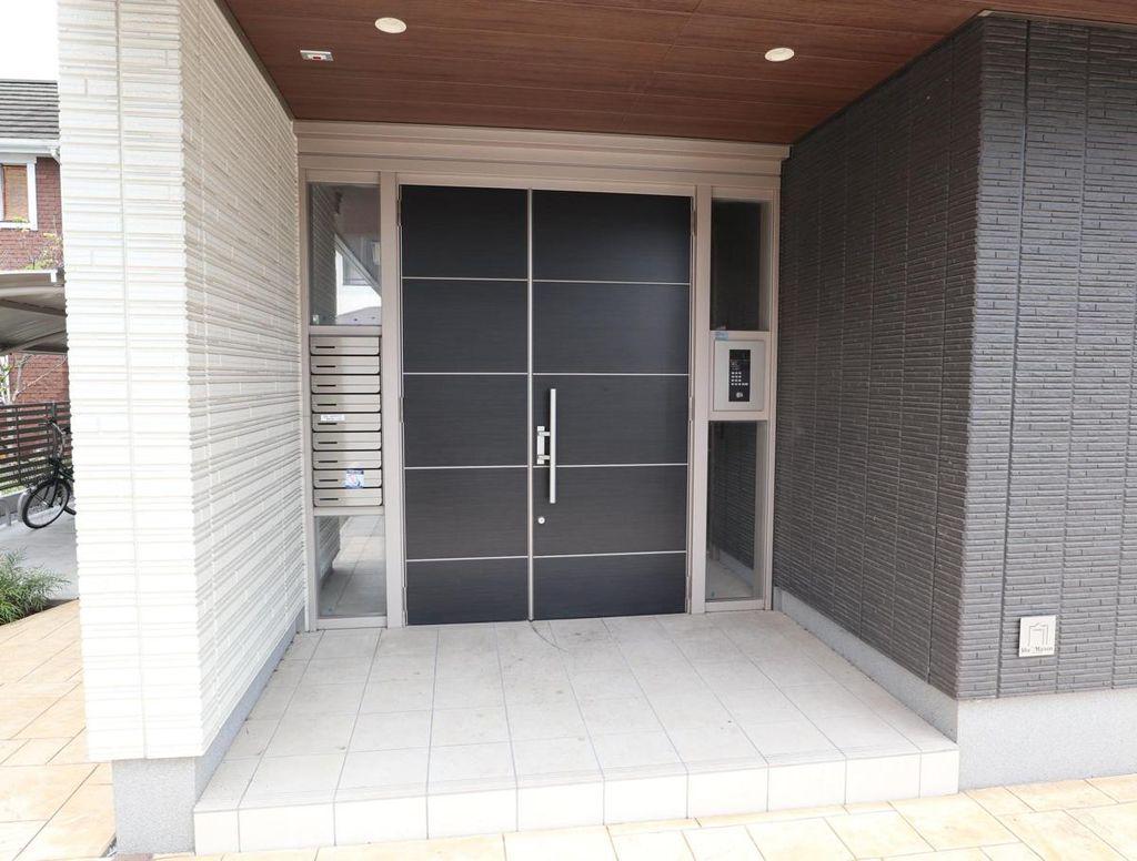 つくばエクスプレス 八潮駅 徒歩24分 3階建 築10年