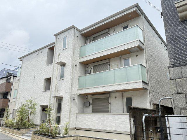 ディー パイナ 市場下町