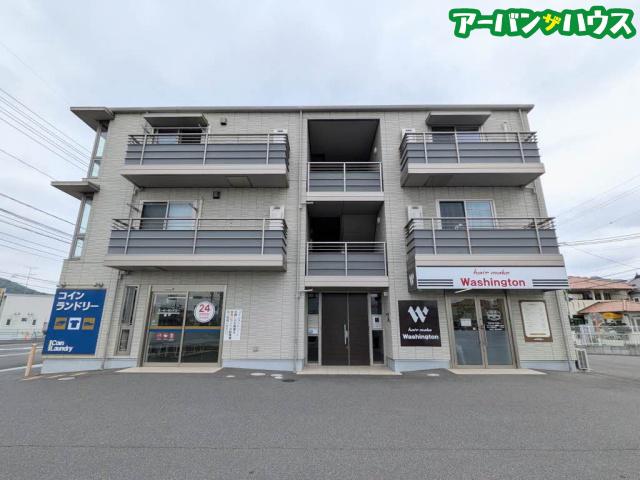 シャーメゾン沖