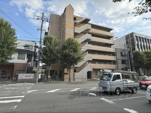 リヴァーウエスト西野山