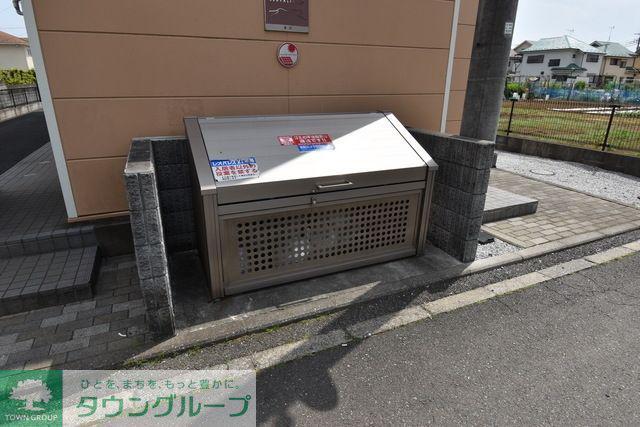 レオパレス雷塚II