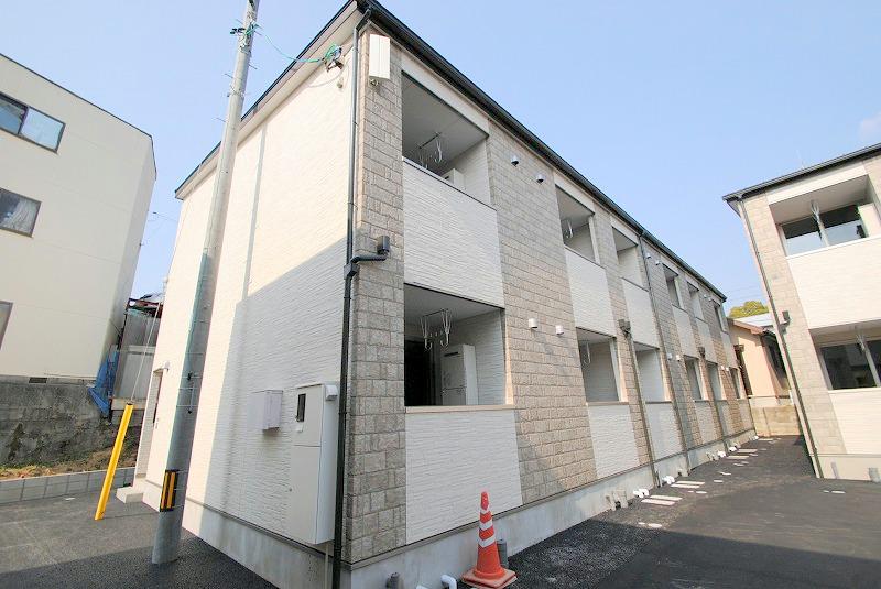 尾長東アパートD棟