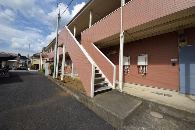多摩都市モノレール 大塚・帝京大学駅 徒歩5分 2階建 築31年