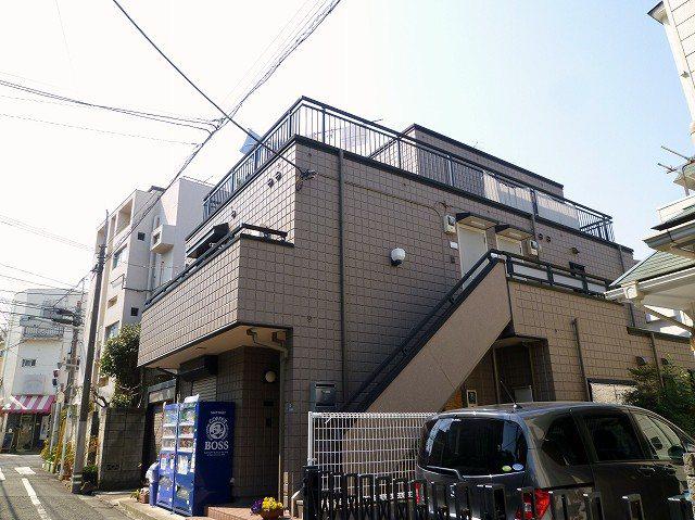 東急東横線 学芸大学駅 徒歩10分 3階建 築31年