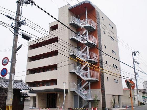 サクセション上中野