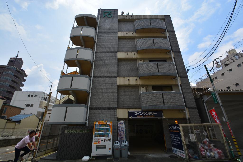 ドール栄5丁目