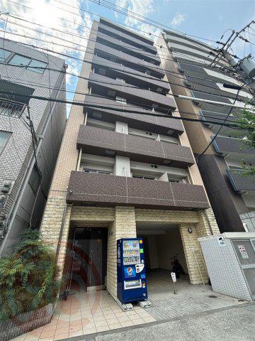 REI難波西