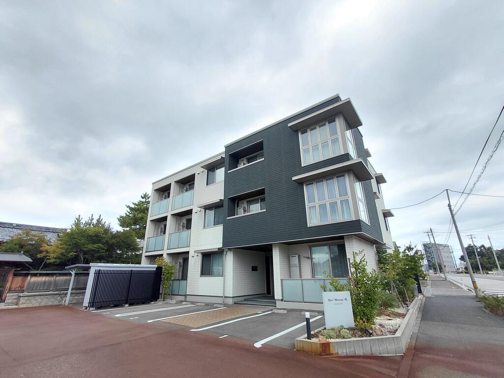 シャーメゾン旭