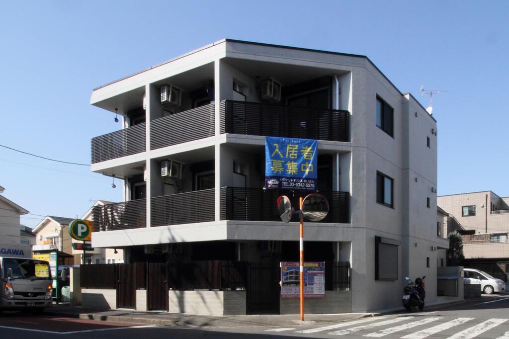 レーヴ新井
