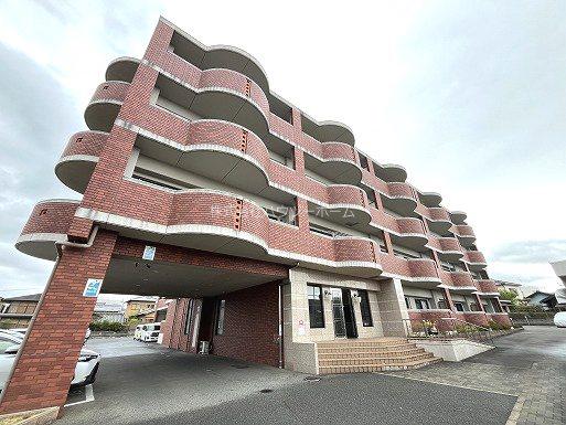 クィーンズコート久津川