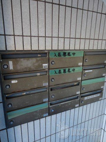 ダイヤハイツ西門