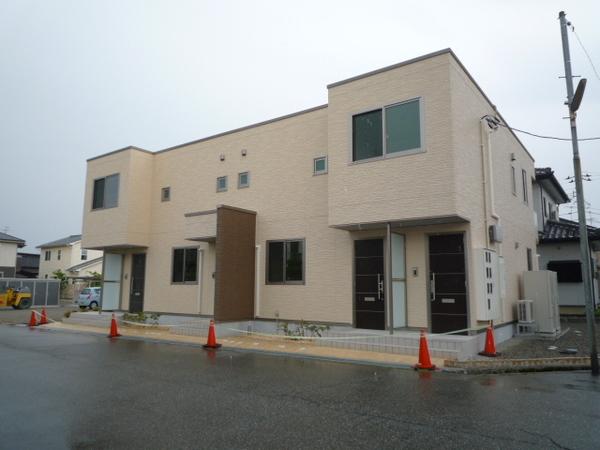セレーネ堀川本郷