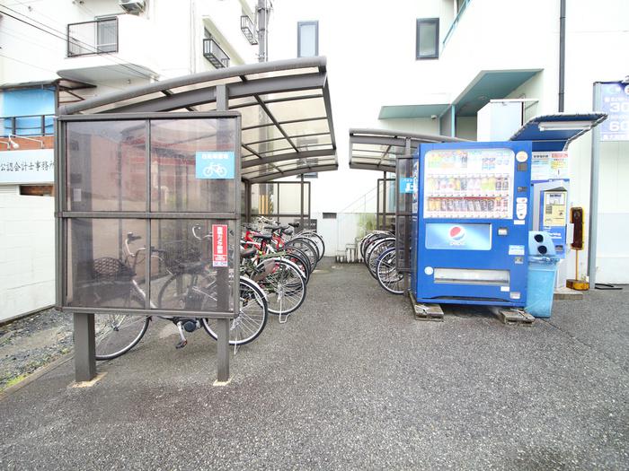 クレストウッド