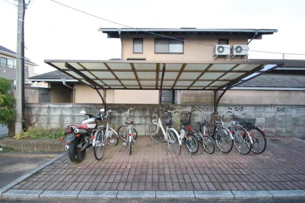 ファミール笠原