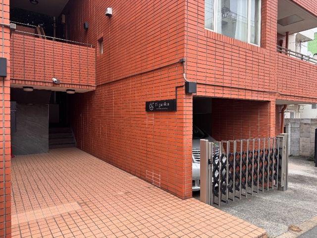 TS GARDEN中野新井薬師前