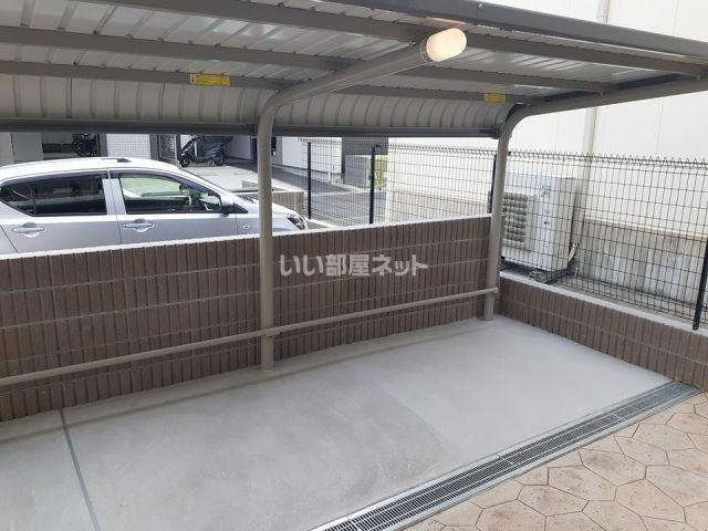 トゥジーテ