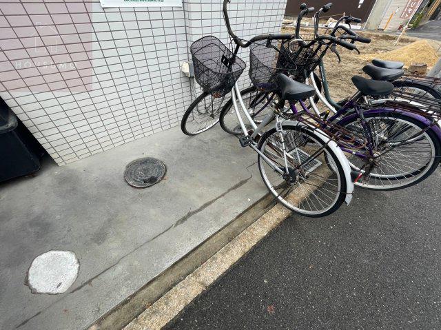 ハイツ菱屋