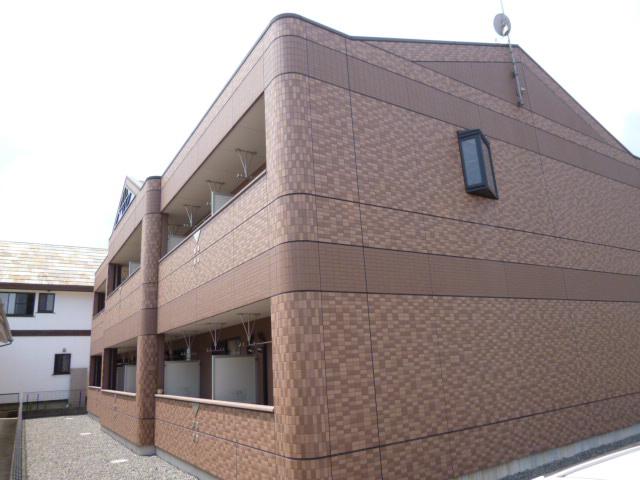 エム・インプレス