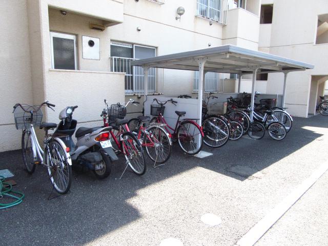 ハイネス長町
