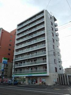 グランカーサ南11条