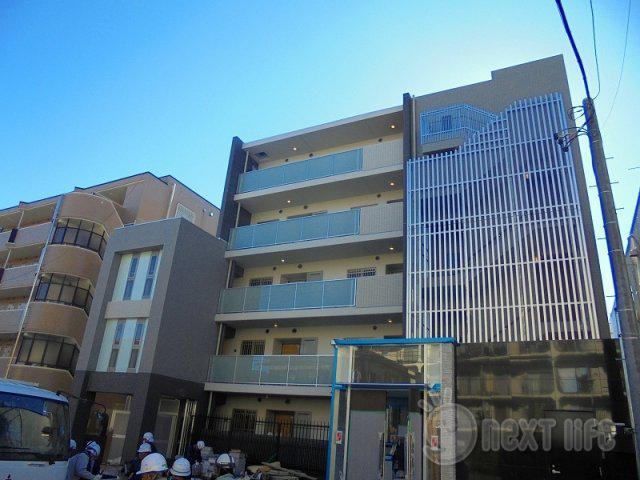 ディーラルゴ鶴見