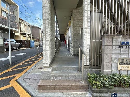 クレイノ葵芳 1号館