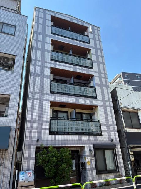 B′CASA TABATA