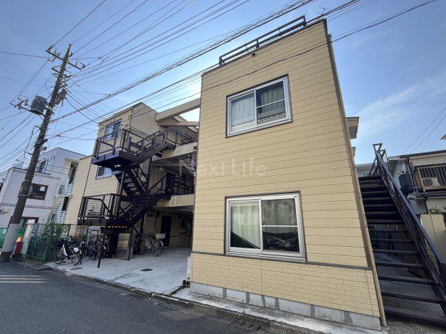 フラット町田