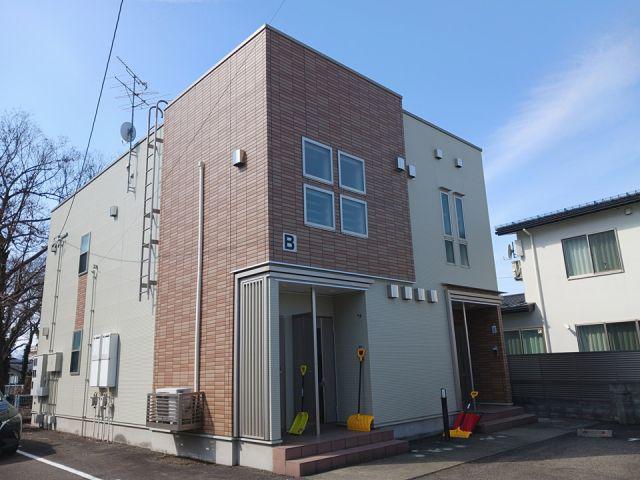 メリットハウス諏訪の森B