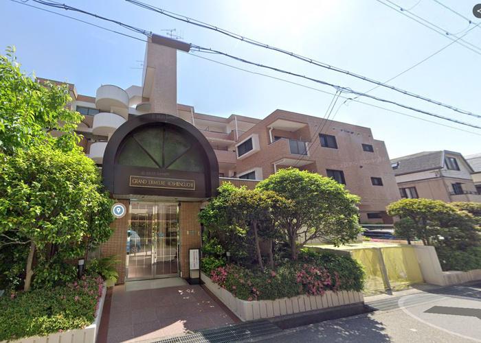 グラン・ドムール甲子園口