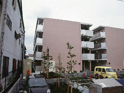 レオパレスヴィルヌーブ川崎B