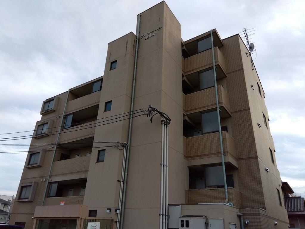アバンサール泉中央