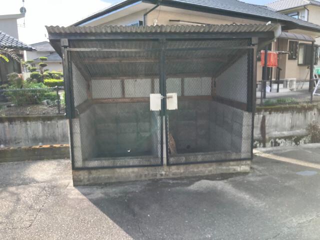 リバティハウス