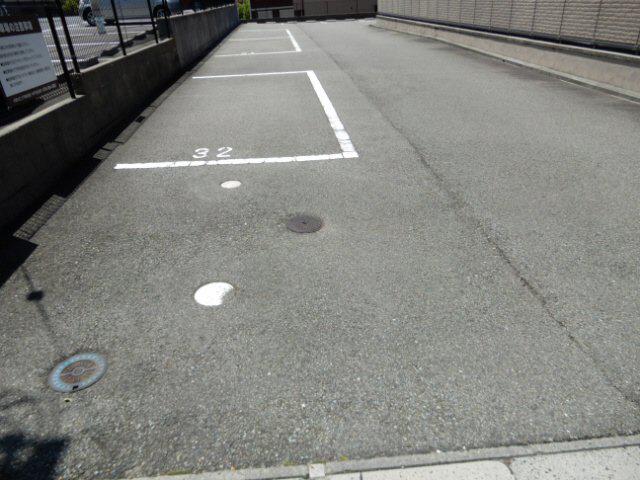 パークハイム参番館B棟