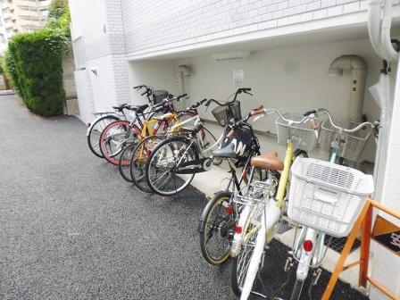 日興パレス西巣鴨公園