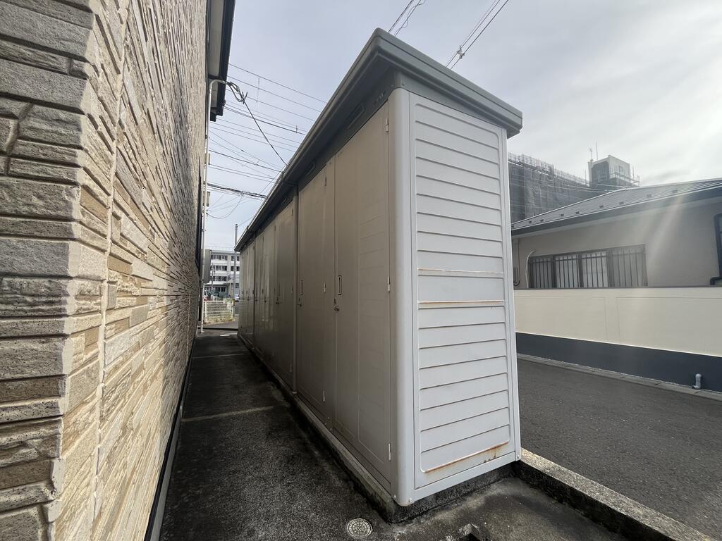 プレステージ大和町A